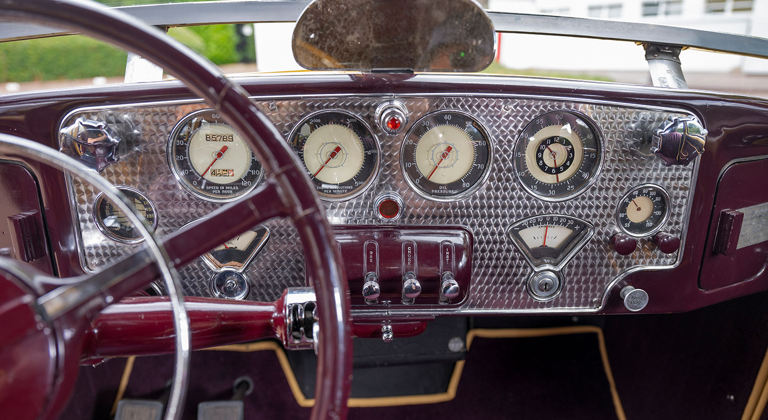 1936 Cord Westchester for hire