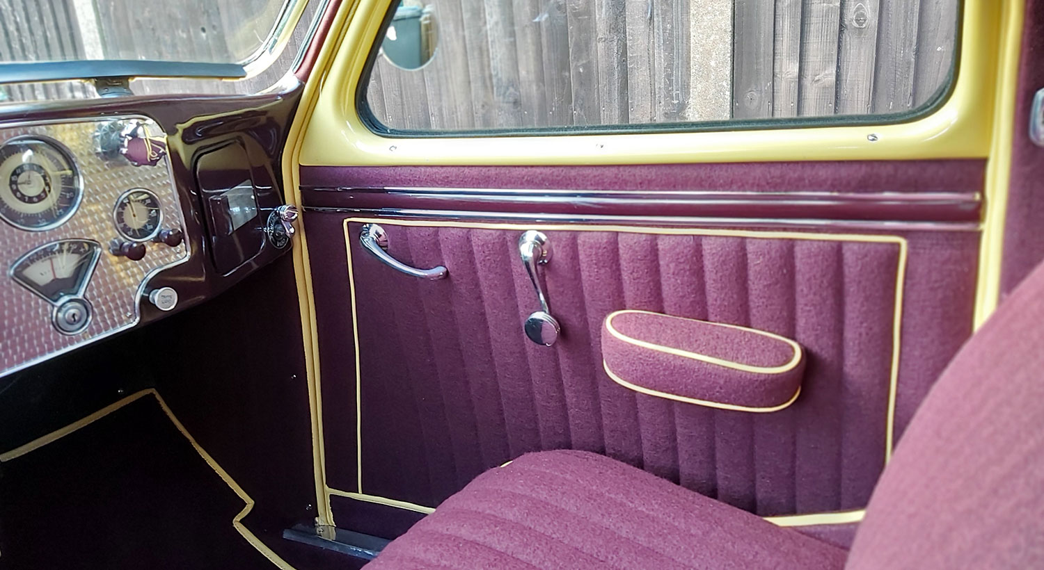 1936 Cord Westchester for hire