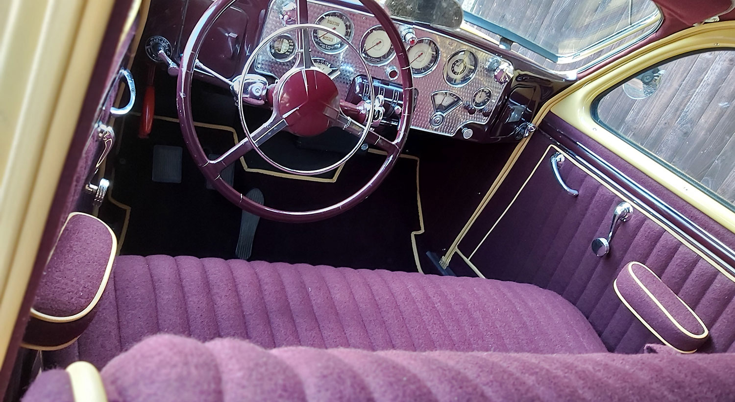 1936 Cord Westchester for hire