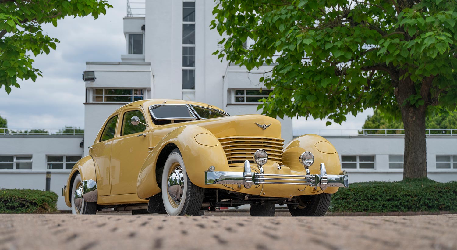 1936 Cord Westchester for hire